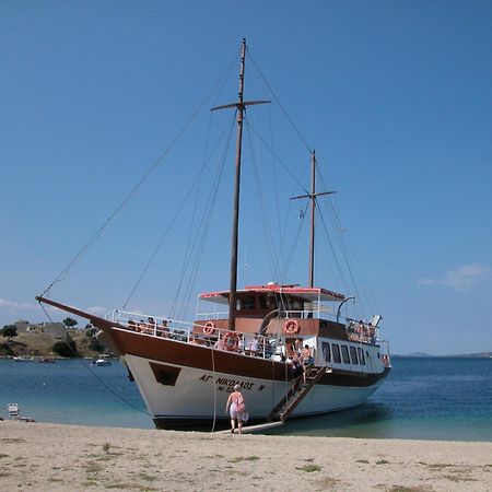 Hotel Nestor Toroni Bagian luar foto