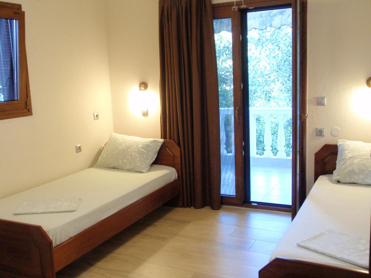 Hotel Nestor Toroni Bagian luar foto